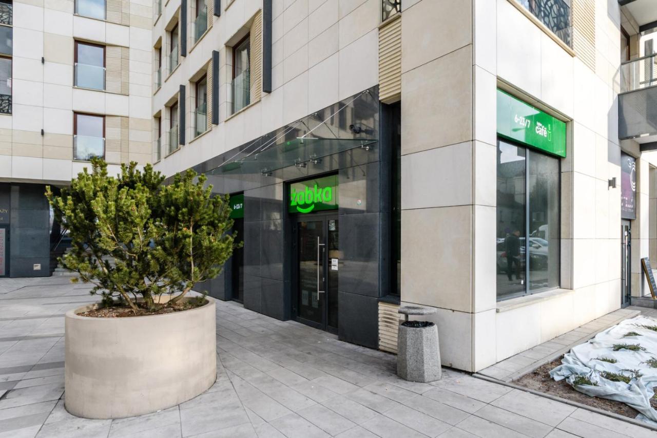 P&O Serviced Apartments Solec Varşovia Exterior foto