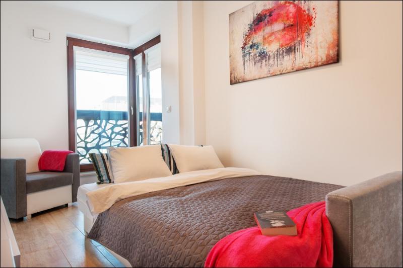 P&O Serviced Apartments Solec Varşovia Exterior foto