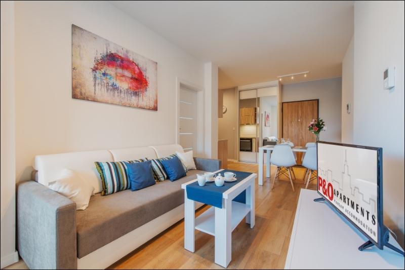 P&O Serviced Apartments Solec Varşovia Exterior foto