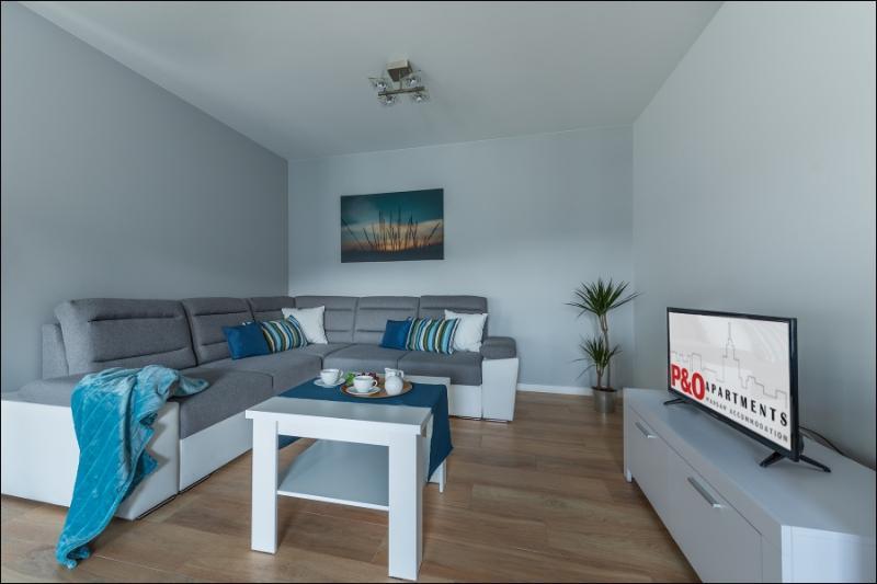 P&O Serviced Apartments Solec Varşovia Exterior foto